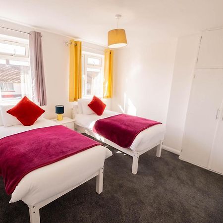 Spring House With Private Parking Villa Кентърбъри Екстериор снимка